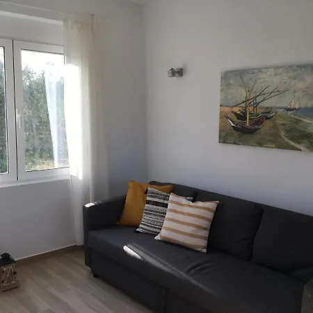 Oikia Ampavris Hébergement de vacances