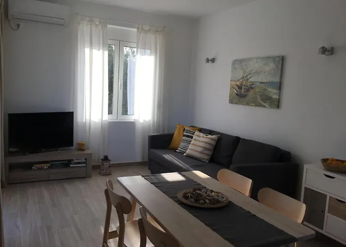 Holiday home Oikia Ampavris