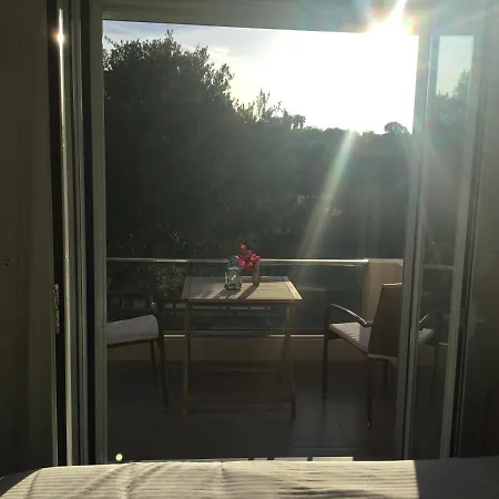 Oikia Ampavris * 科斯镇