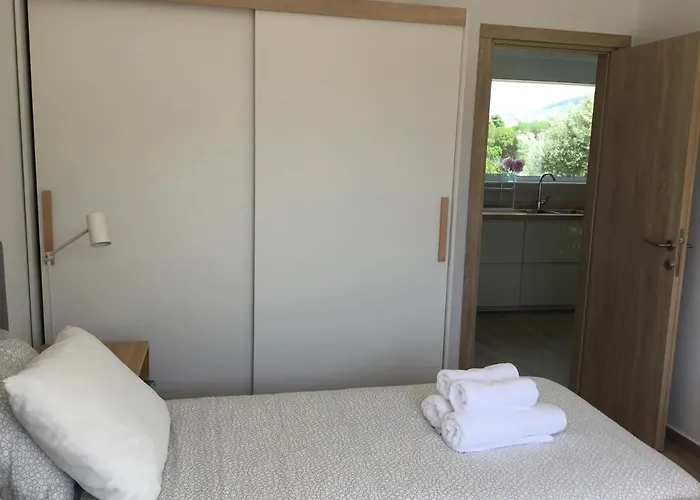 Oikia Ampavris 코스 타운