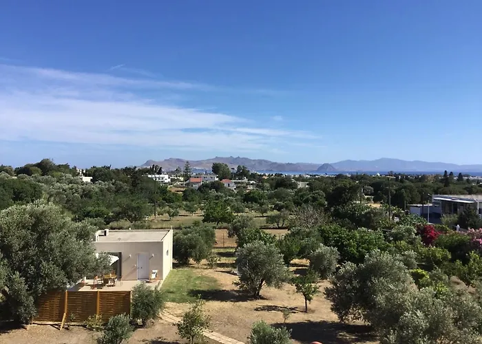 Oikia Ampavris 펜션 코스 타운